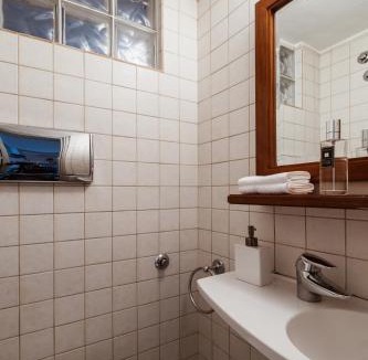Achladies Villa | Villa Anthea - Seafront 3-bedroom house