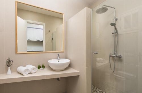 Lakones Apartment | Villa Anthoussa 4beds Family Apartment