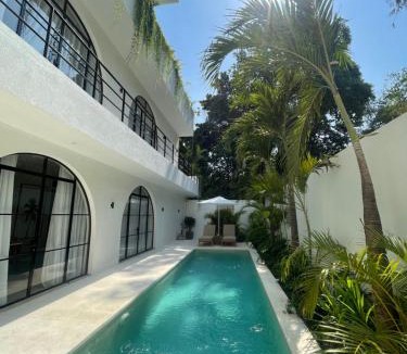 North Legian Villa | Villa Anwa Cove - Fantastic 6-BR & 2-Pool Villa in Umalas