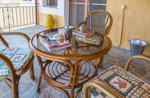 Karvelas House | VILLA - APA