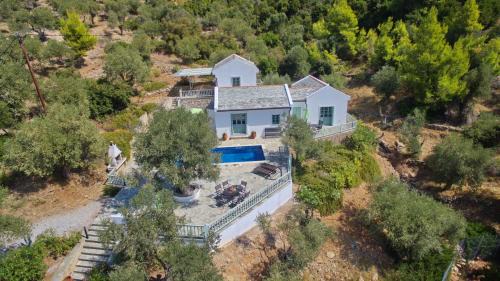 Votsi Villa | Villa Aquilo