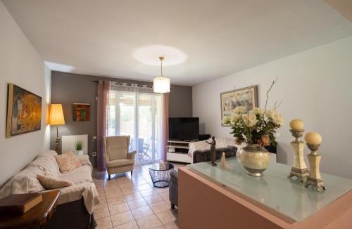 Alepou Villa | Villa Aristotle Corfu