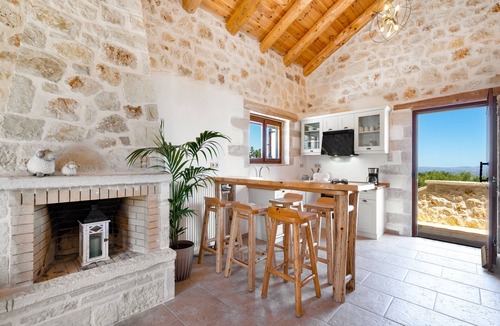 Melidoni Villa | Villa Asteria, Melidoni, Chania, Crete, Solid Stone Villa, private swimming pool