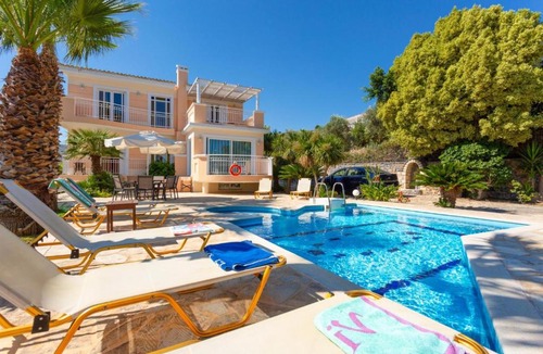 Agia Triada Villa | Villa Astro
