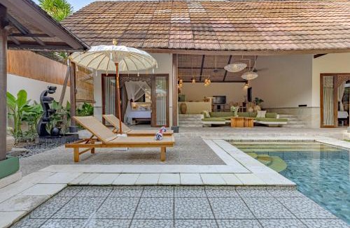 Sunset Road Villa | Villa Asyik, Bidadari Seminyak