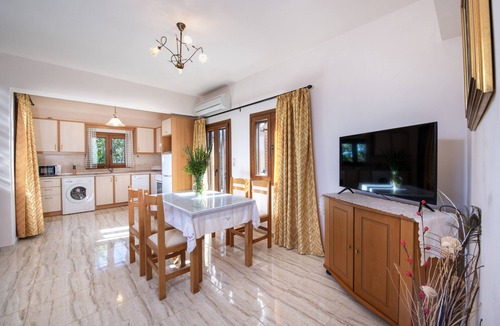 Asteri Villa | Villa Athina in the Cretan countryside