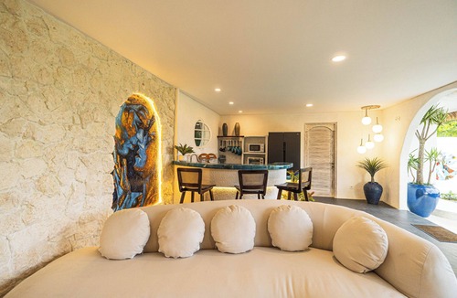Bukit Villa | Villa AZUR