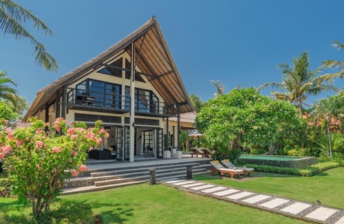 Banjartegehe Villa | Villa Banjar Beach