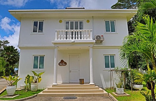 Beau Vallon Villa | Villa Blanc - Chateau Elysium