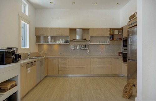 Syros Villa | Villa "Blueros - Main" with Sea View, Shared Pool & Wi-Fi