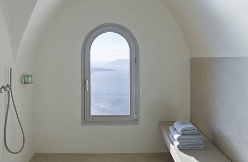Fira House | Villa Bordeaux
