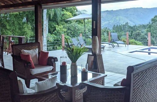 La Vega Province Villa | Villa Brisal, Mountain Breathtaking View! Cook Optional!