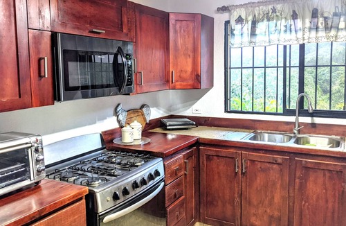 La Vega Province Villa | Villa Brisal, Mountain Breathtaking View! Cook Optional!