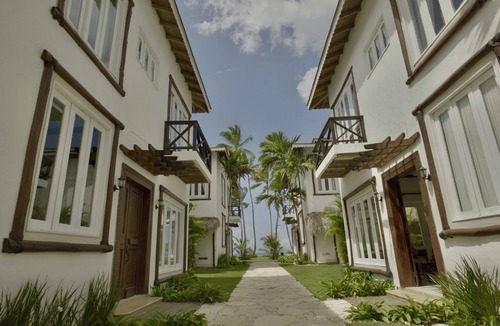 Las Terrenas Villa | Villa C Las Terrenas 3BR 5BDS 8PAX Front Beach Villas Complex