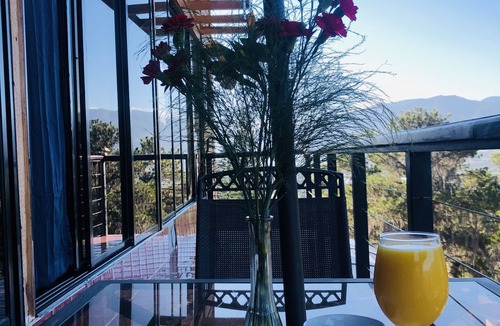 Constanza Villa | Villa & Cabin @ The Eagle Nest! Stunning view ! w/fireplace