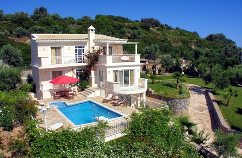 Agia Triada Villa | Villa Callistemon - Four Bedroom Villa, Sleeps 8