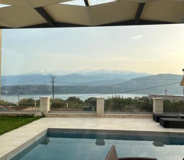 Sternes Villa | Villa Cisternis