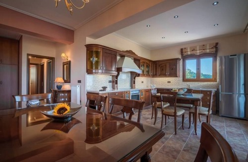 Mouzaki Villa | Villa Clairy