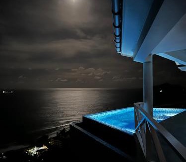 Glacis Apartment | Villa Club Tropicana Carana with infinity pool