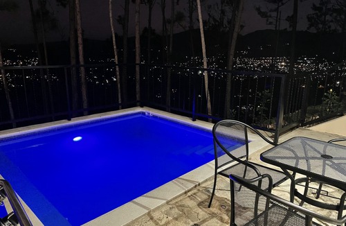 Jarabacoa Villa | Villa con la Mejor Vista, Privacidad, Piscina & Chimenea