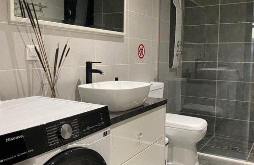 Marathon Apartment | Villa Constangie