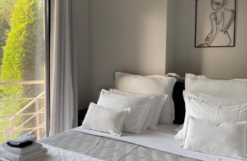 Marathon Apartment | Villa Constangie