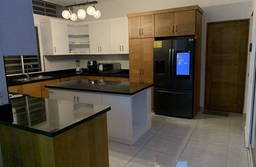 San Pedro de Macoris Villa | Villa de Lujo con Picsina Privada a 10 Minutos del Centro de la Ciudad