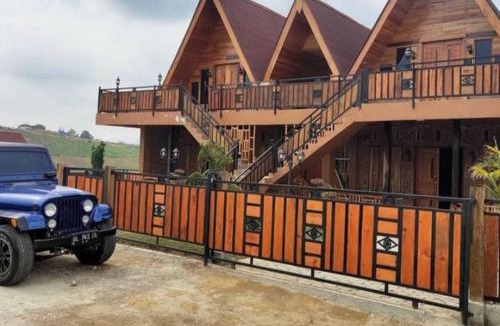 Karo Villa | Villa Della Puncak 2000 Siosar