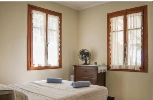 Lourdata House | Villa Delphia One bedroom Traditional House
