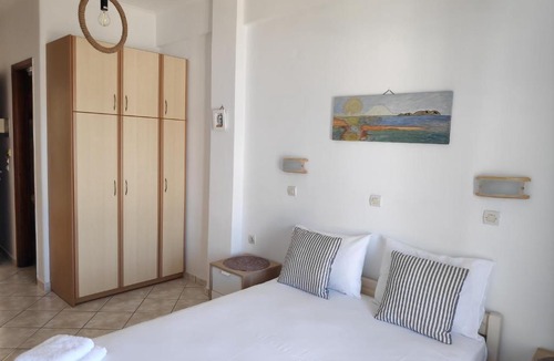 Mpatsi Apartment | Villa Dora Studios