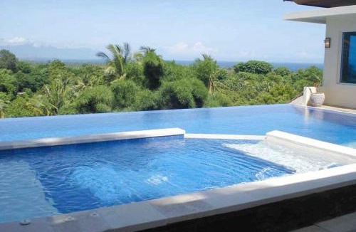 Kayu Putih Villa | Villa Ebel