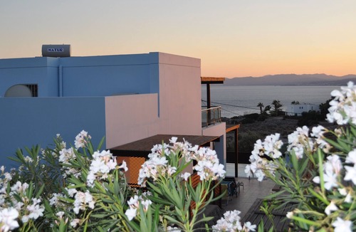 Pefkos Villa | Villa Edith Pefkos / Lindos