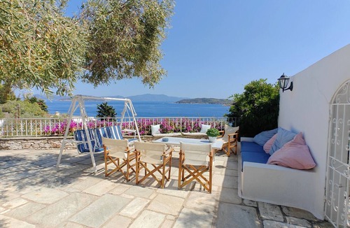 Kanapitsa Villa | Villa Eirini, glorious 4-bedroomed villa with drea