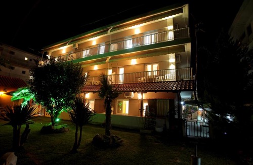 Olymbiaki Akti Apartment | Villa Elena