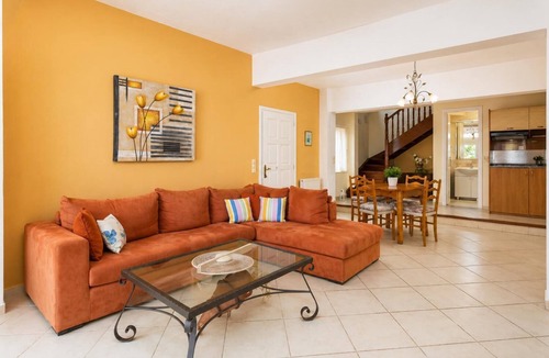 Petaleia Villa | Villa Eleni - Three Bedroom Villa, Sleeps 6