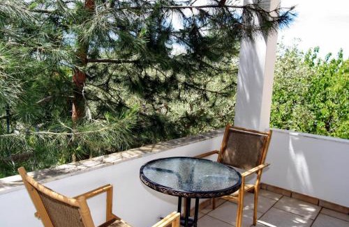 Megalos Prinos Apartment | Villa Emilia