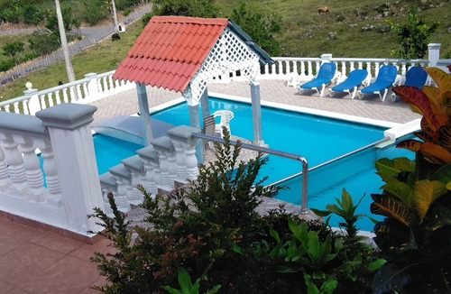 Cabrera Villa | Villa en Alquiler con Vista al mar