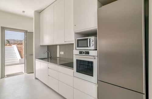 Piso Livadi House | Villa Ena - Beach getaway
