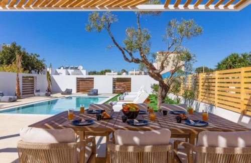 Malia Villa | Villa Envy by Villa Plus