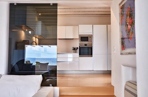 Elia Villa | Villa Etcetera