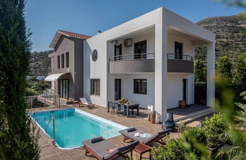 Stalida Villa | Villa Ete: Prime 4BR Retreat with Private Pool