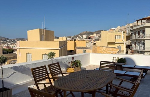 Ermoupoli Apartment | Villa Eugenia