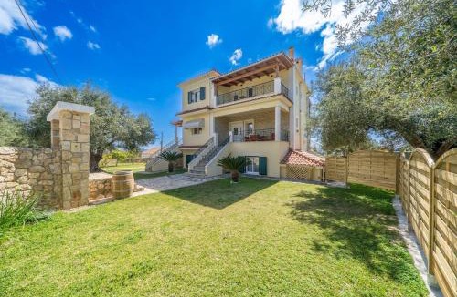 Pesada House | Villa Evalia