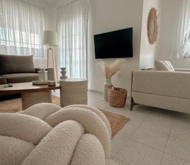 Aristotelis House | Villa Evi