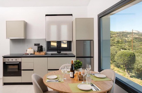 Pefki Villa | Villa Exo Chora Accessible By Plakalona Villas & Apartments
