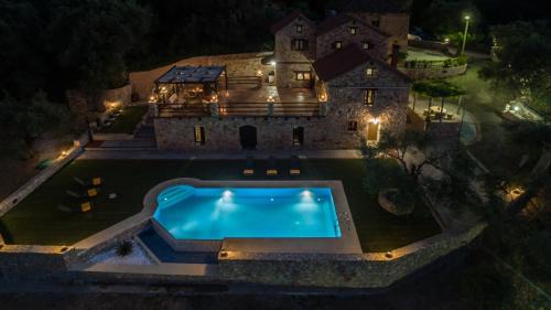 Spiliaria Villa | Villa Fabrica