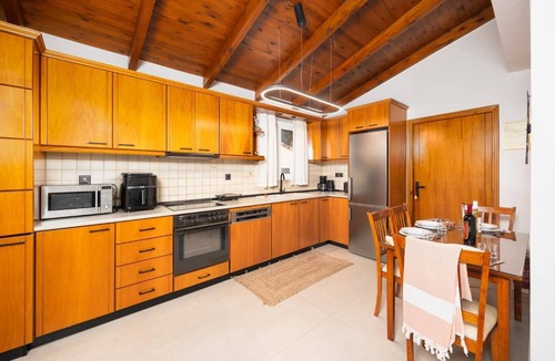 Prines Villa | Villa Filia - Three Bedroom Villa, Sleeps 6