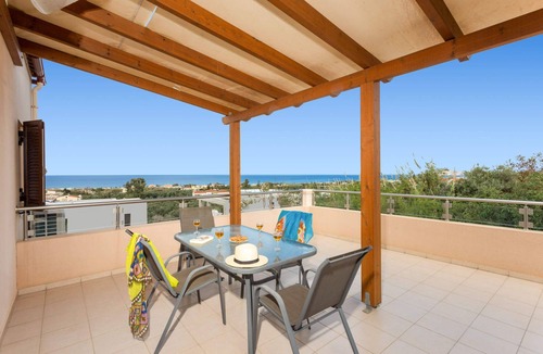 Pyrgos Psilonerou Villa | Villa flora.