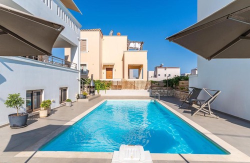 Panormos Villa | Villa Gagra - Villa by the Sea with a Private Pool