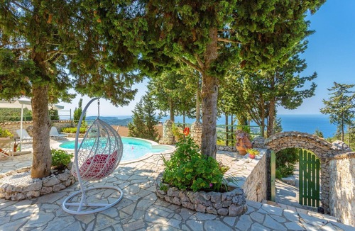 Vlachopoulatika Villa | Villa Gallini Large Private Pool Walk to Beach Sea Views A C Wifi - 979